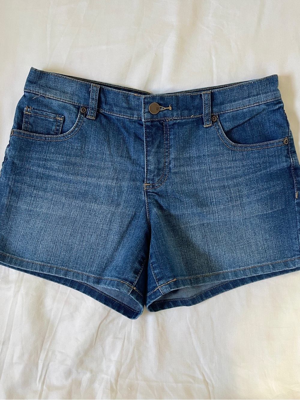 New York & Company Women's Size 6 Blue Denim Shorts